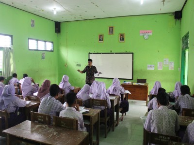 Kelas IX C